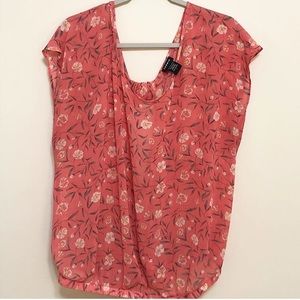 Sheer flowery long sleeve blouse Plus Size